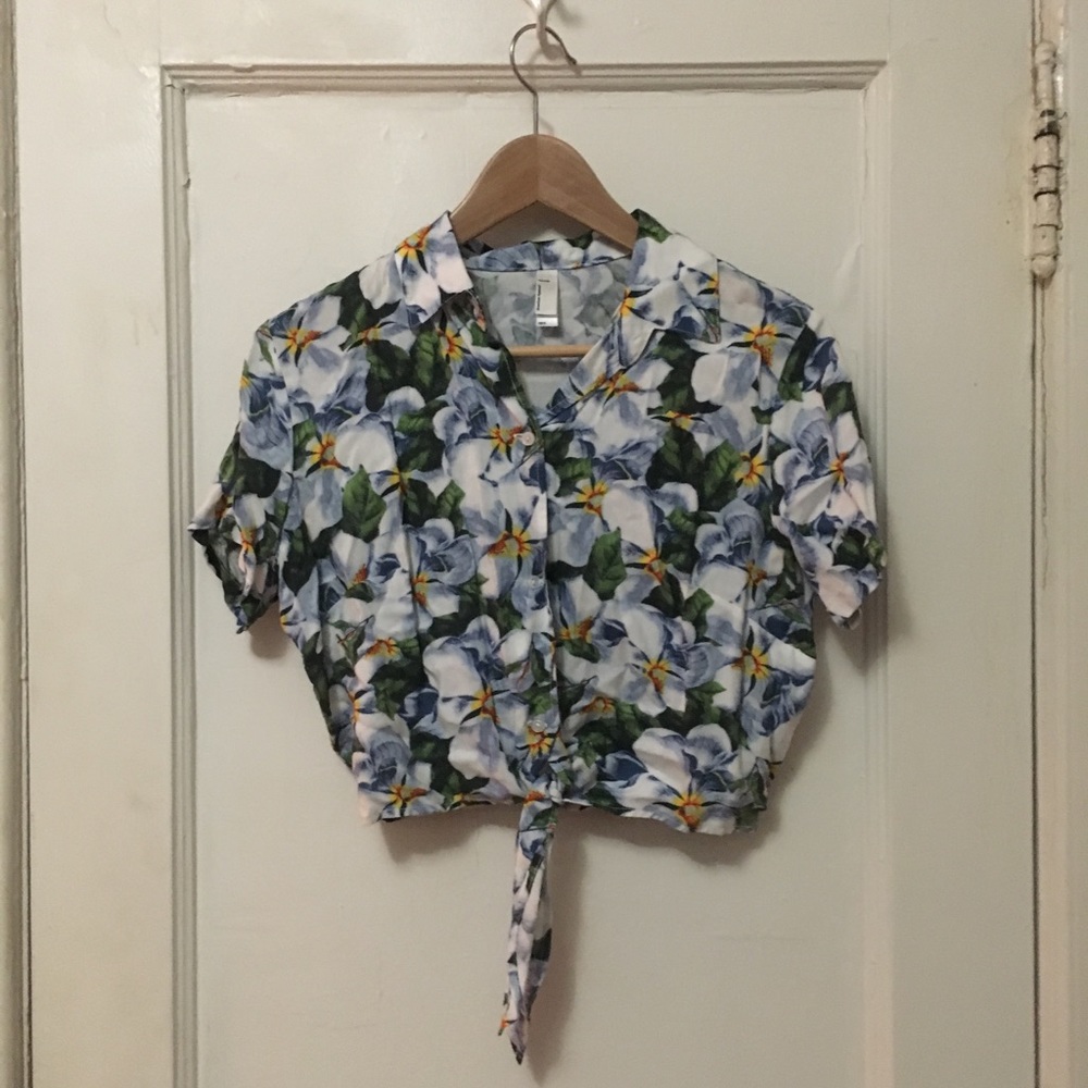American Apparel Hawaiian 🌺 crop top